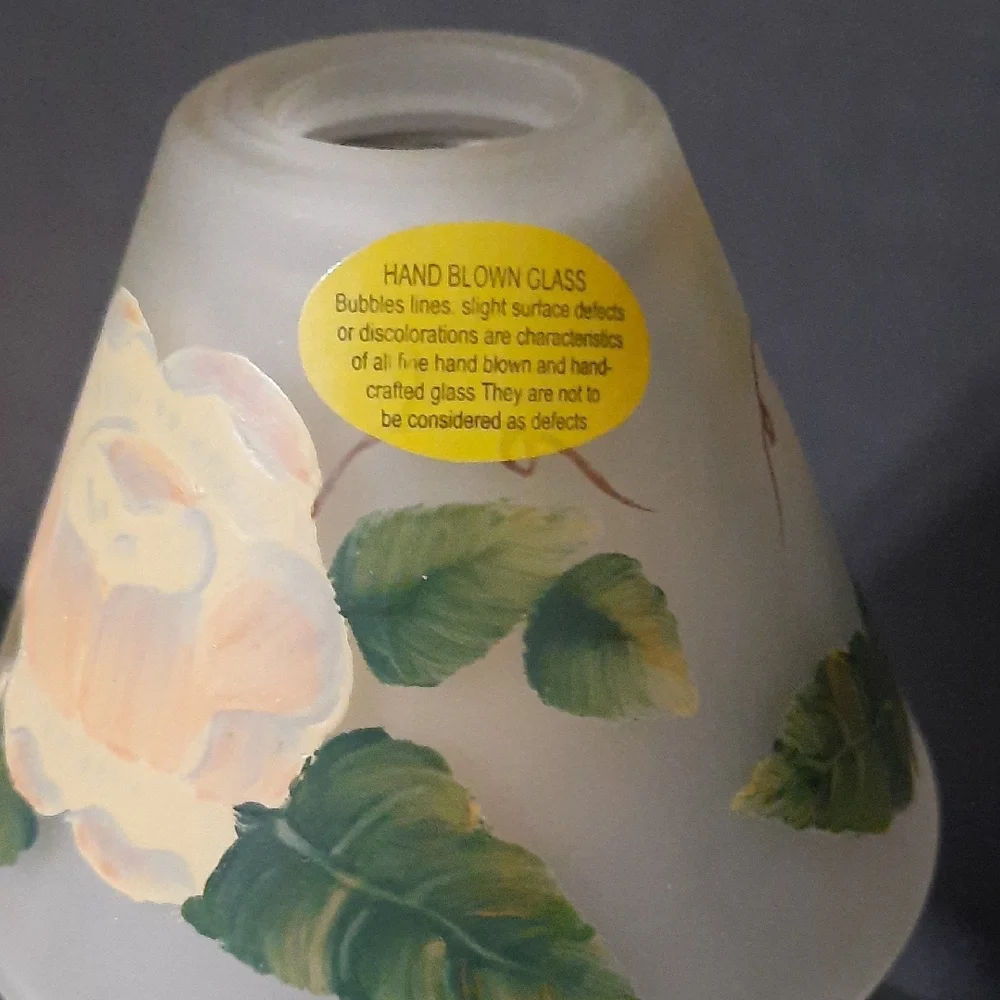 Classic Floral Table Lamp with Yellow Shade